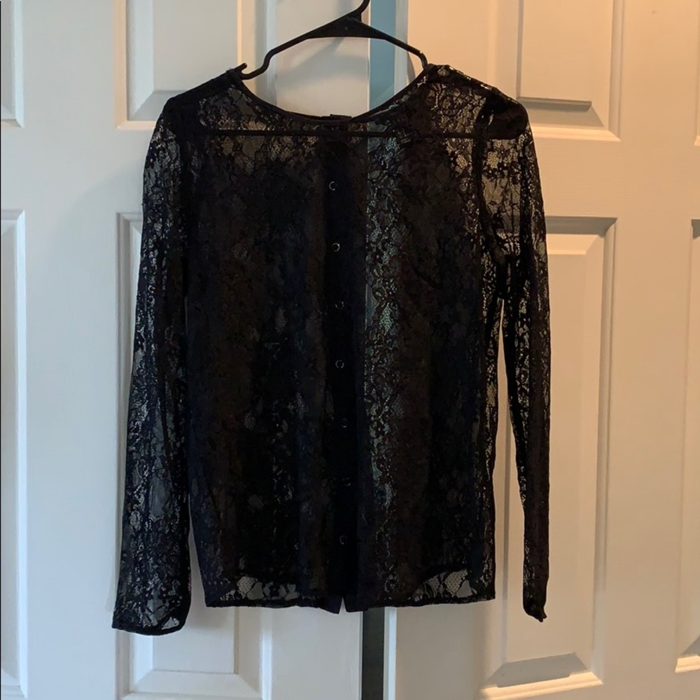 BLACK LACE SHEER TOP